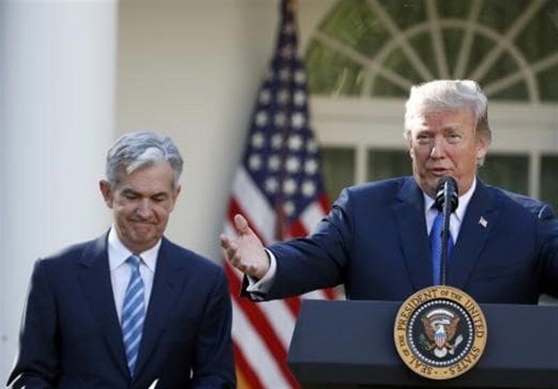 سقوط ارزش دلار پس از انتقاد ترامپ از رئیس بانک مرکزی آمریکا