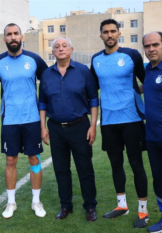فوتبال ، استقلال ،