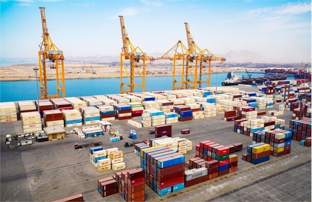 بندر شهید رجایی چه حجمی از ترانزیت کالا را در اختیار دارد؟