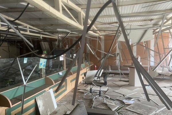 پیگیری آخرین وضعیت شعبه اسکله شهید رجایی از سوی مدیرعامل بانک کشاورزی