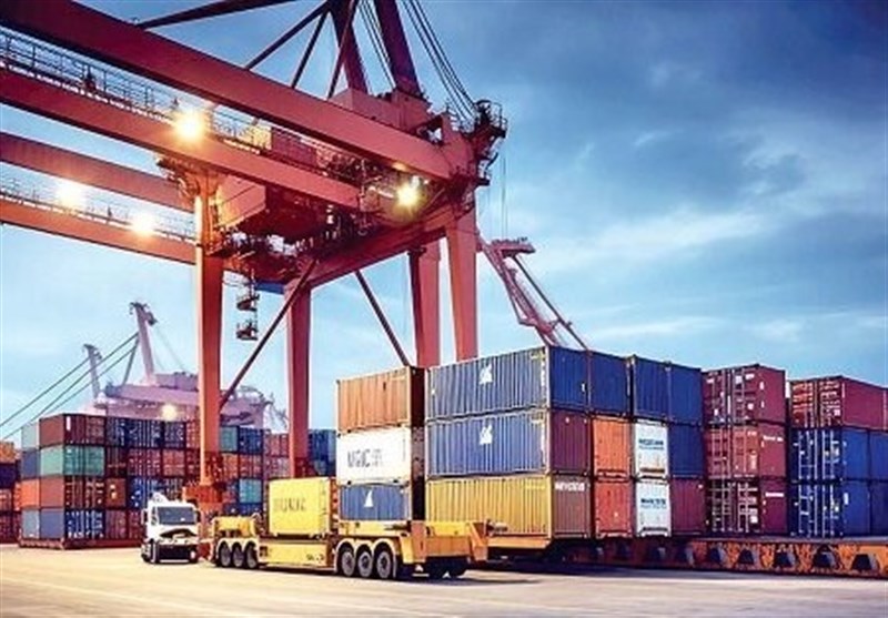 دنبال ارائه تسهیلات به تولیدکنندگان هستیم