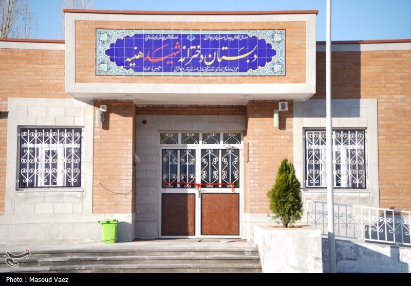 شتاب مدرسه‌سازی در فارس/ ساخت 600 مدرسه تا پایان شهریور