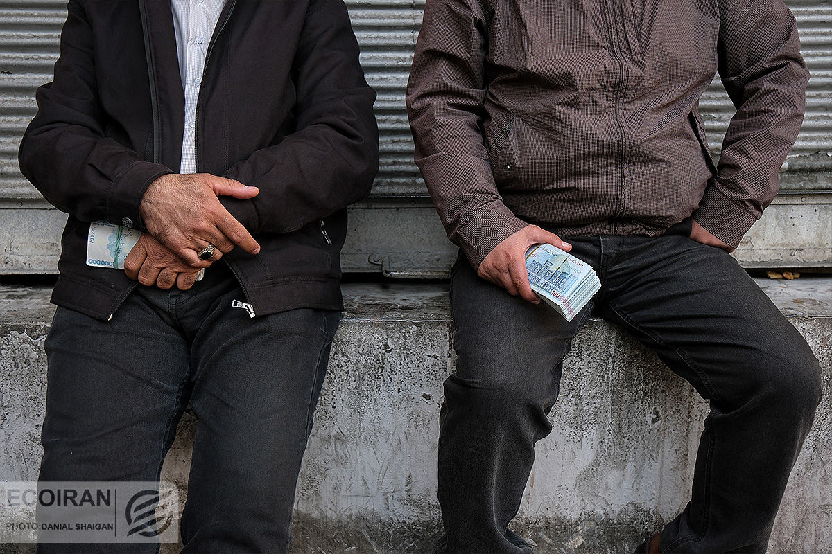 متهمان داخلی و خارجی