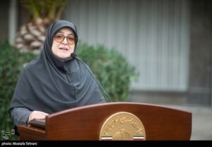 دولت در موعد مقرر گزینه وزارت اقتصاد را معرفی می‌کند