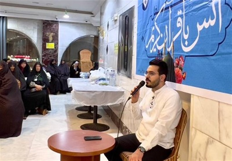 بدریون با قرآن در مدینه جمع شد!
