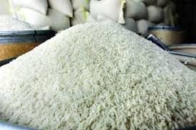 برنج پاکستانی در کیسه های تارروم و هاشمی در تهران