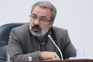 مگر بستگان خانم وزیر بیل به کمرشان خورده! که سازمان بایدصورت حساب آنان را دریافت کند؟