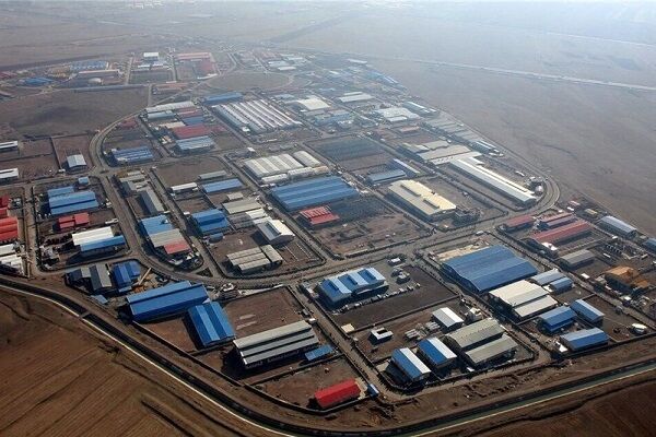 واگذاری ۲۶ هکتار زمین برای راه‌اندازی شهرک اصناف در اردبیل