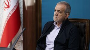 تاکید پزشکیان بر تسریع حذف یارانه سه دهک بالا و تخصیص آن به سه دهک پایین