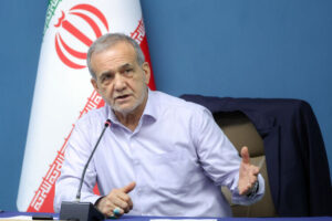 تلاش کرده‌ایم عرصه حضور دانشمندان در میدان، برای حل مشکلات فراهم شود