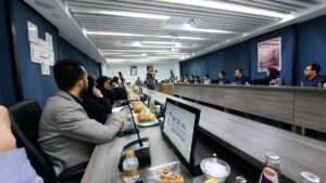 بازدید مدیران بازار سرمایه از بیوسان فارمد؛ آینده‌ روشن صنعت دارو از دل علم و فناوری ایران