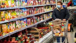 گرما باعث افزایش عرضه شد| دلالان، برنج پاکستانی را جای ایرانی میفروشند!