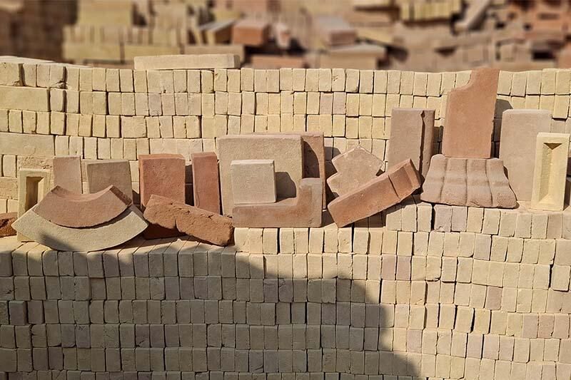 نگاهی به تولید آجر قزاقی سنتی در کارخانه آجر باسابقه و مورد اعتماد معماران