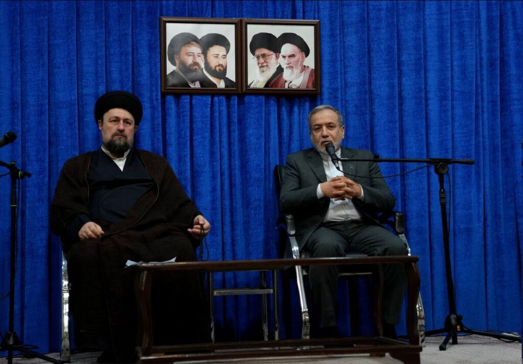 چرا ما باید از حق غنی سازی محروم شویم در حالی که بسیاری کشورها آن را دارند؟