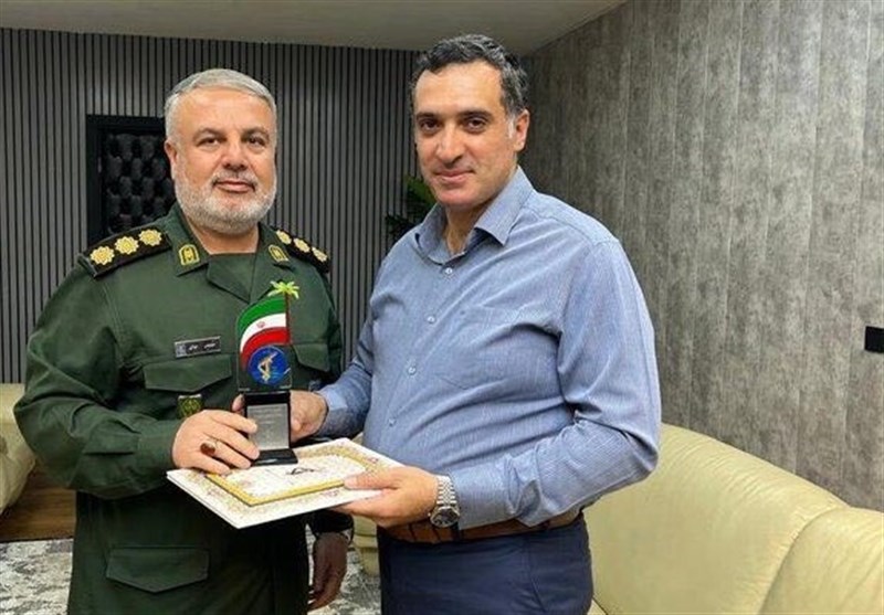 پیشبرد اهداف در خارگ نیازمند روحیه جهادی و نگاه بسیجی است