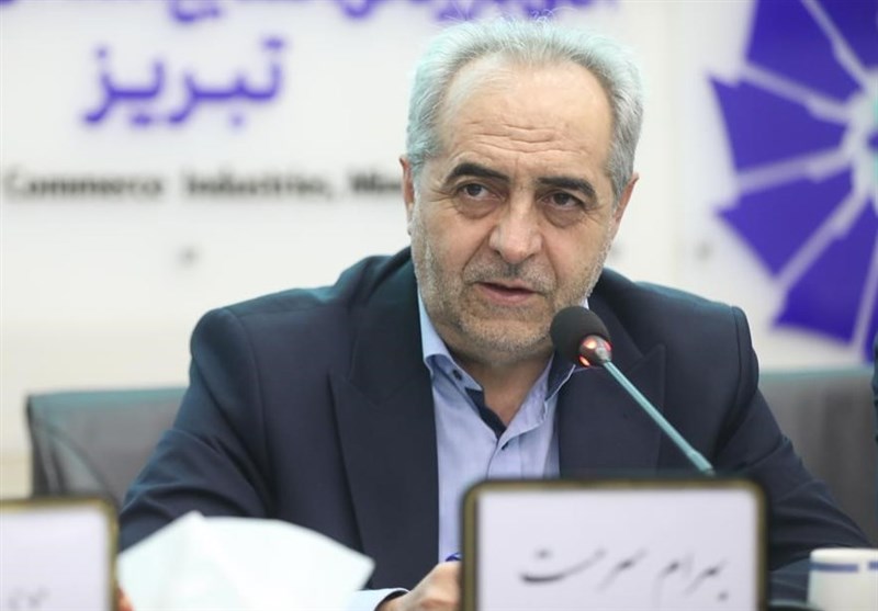 تعطیلی ادارات به تعطیلی کارخانجات و صنایع ترجیح داده می‌شود