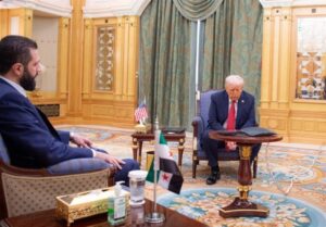 تحلیلگر صهیونیست:باید فقط به فکرگرفتن امتیاز از جولانی باشیم