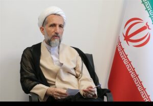 جذب گردشگران همراه با حفظ ارزش‌های دینی و ملی