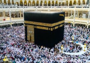 حاجی نوشت؛ فَمَن یعمل مثقال ذرت خیراً یَرَه