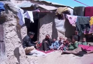 رسانه صهیونیستی: ارسال کمک‌ها به غزه «موقتی» است