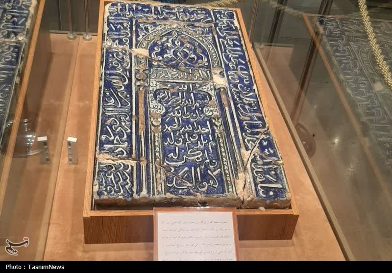 رونمایی از کاشی 800 ساله مسجد تاریخی کله روستای قهرود