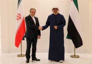 عراقچی با همتای اماراتی خود دیدار کرد
