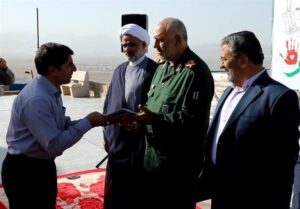 وحدت حول محور ولایت رمز پیروزی دفاع مقدس بود