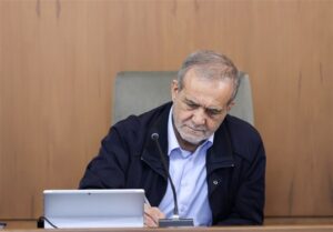 پزشکیان: شاهنامه زنده‌ترین کتاب امروز ماست