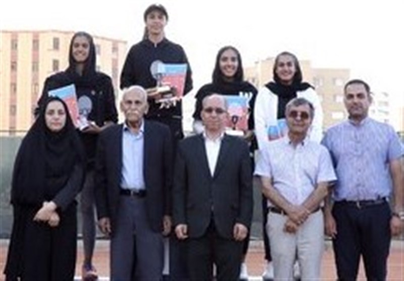 یزد بر توسعه تنیس بانوان و حمایت از ورزش‌های تخصصی متمرکز شد