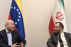 سفر به ونزوئلا با هدف خنثی‌سازی توطئه دشمنان انجام شده است