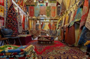 سهم ایران از بازار صنایع دستی فقط ۳۴ صدم درصد است