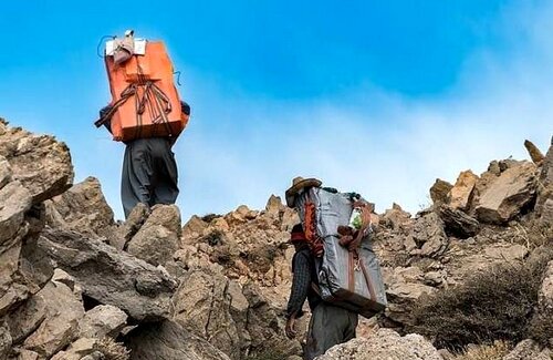 درآمد سال اول کولبران، از مالیات عملکرد مستثنا شد