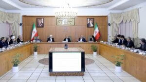 دستور پزشکیان برای تجهیز سازمان حفاظت محیط زیست به پهپاد و دوربین‌