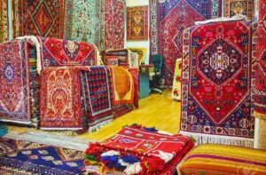 فرش ایرانی در دام تحریم و قاچاق؛ ممنوعیت فروش در بازارهای آنلاین بین‌المللی
