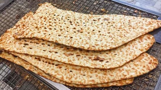 افزایش قیمت نان‌های آزادپز در نانوایی‌های سنتی