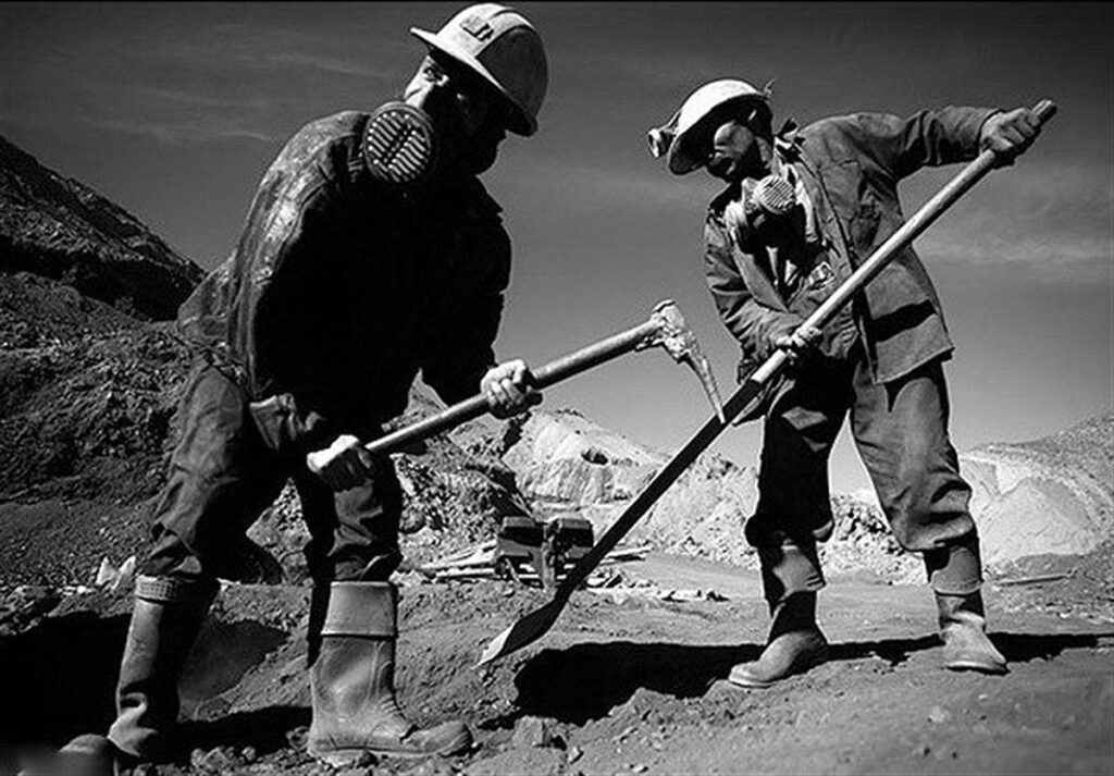 مهلت ۳ ماهه دولت به تامین اجتماعی برای رفع مشکل تعیین زیان آور بودن عناوین شغلی