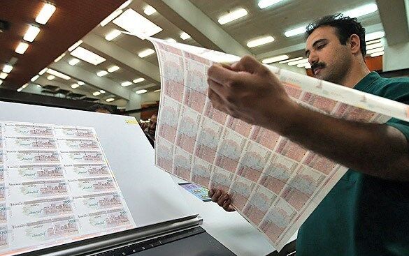 خطر اسکناس‌های جعلی؛ بانک‌ها مأمور شناسایی شدند