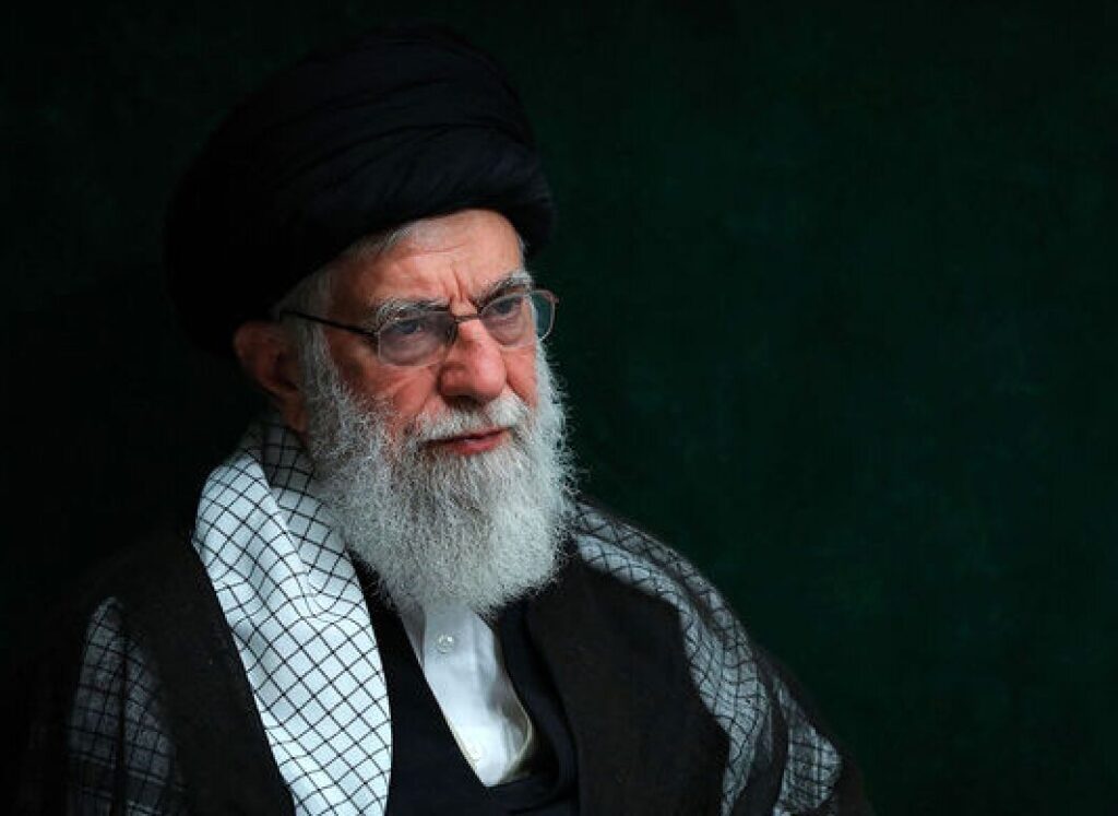 نیروهای مسلح، رژیم رذل صهیونی را بیچاره خواهند کرد