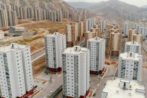 فروش متری مسکن ملی در تهران سرمایه‌های کاذب را جذب می‌کند