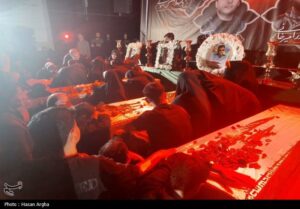 وداع با زنجانی با شهدای حمله اسرائیلی + تصاویر