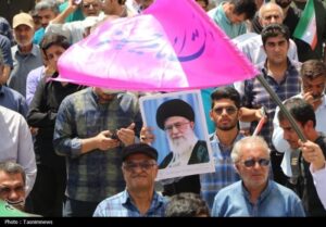حضور حماسی کرمان در روز جمعه عصبانیت و تصویر NASR+