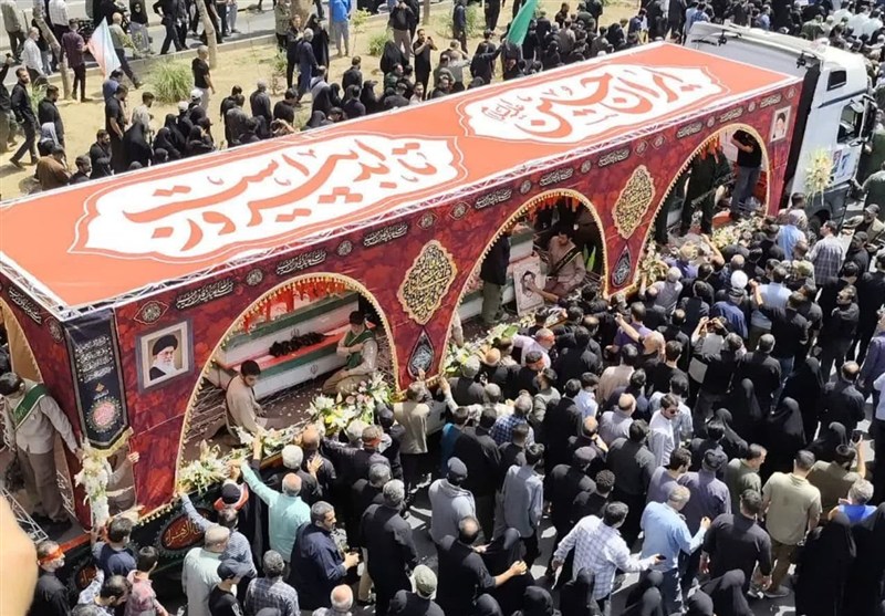 اشک در Karaj+تصاویر