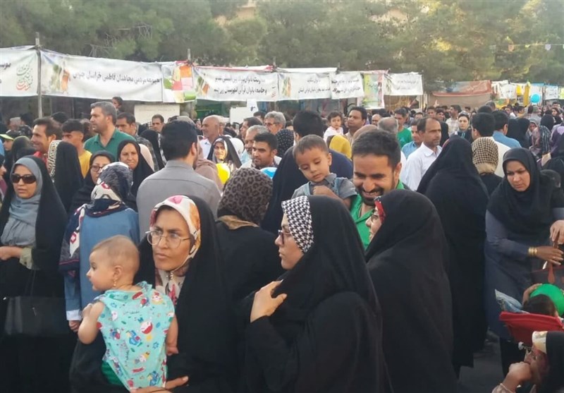 Ø¨Ø±Ù¾Ø§ÛÛ 200 ØºØ±ÙÙ Ø¯Ø± Ø­Ø§Ø´ÛÙ Ø¬Ø´Ù Ú©ÛÙÙÙØªØ±Û ØºØ¯ÛØ± Ø¯Ø± Ø¨ÛØ±Ø¬ÙØ¯