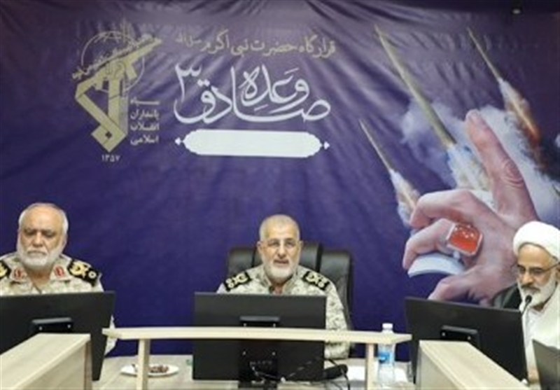 سرلشکر پاکپور: آمریکا در صورت تعدی مجدد پاسخ های کوبنده تری دریافت خواهد کرد