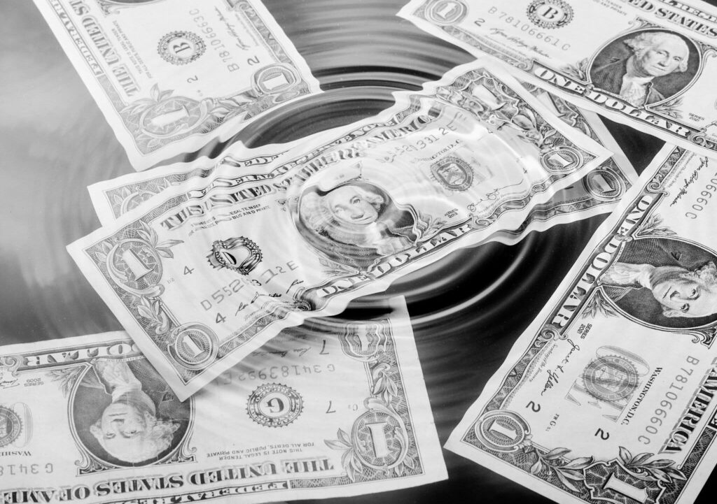 آخرین قیمت دلار امروز نهم تیرماه