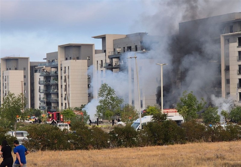 انسجام مردم و نیروهای مسلح رمز پیروزی جمهوری اسلامی ایران