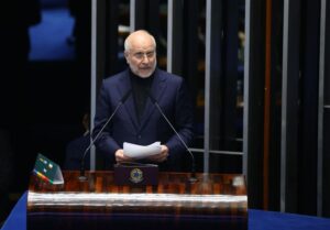 تاکید روسای مجلس ایران و هند بر گسترش همکاری‌های اقتصادی