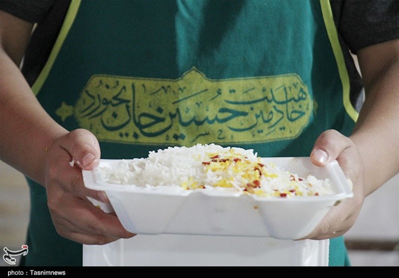 جشن خیابانی غدیر در خراسان شمالی/ توزیع 110 هزار پرس غذا