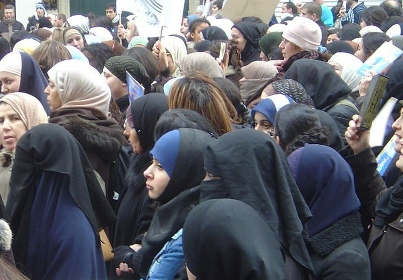 رسانه عبری: غزه باعث اسلام آوردن تعداد زیادی از جوانان در غرب شده است