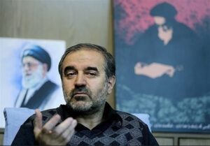 ذوالفقار علی در دستان میلیون‌ها ایرانی است